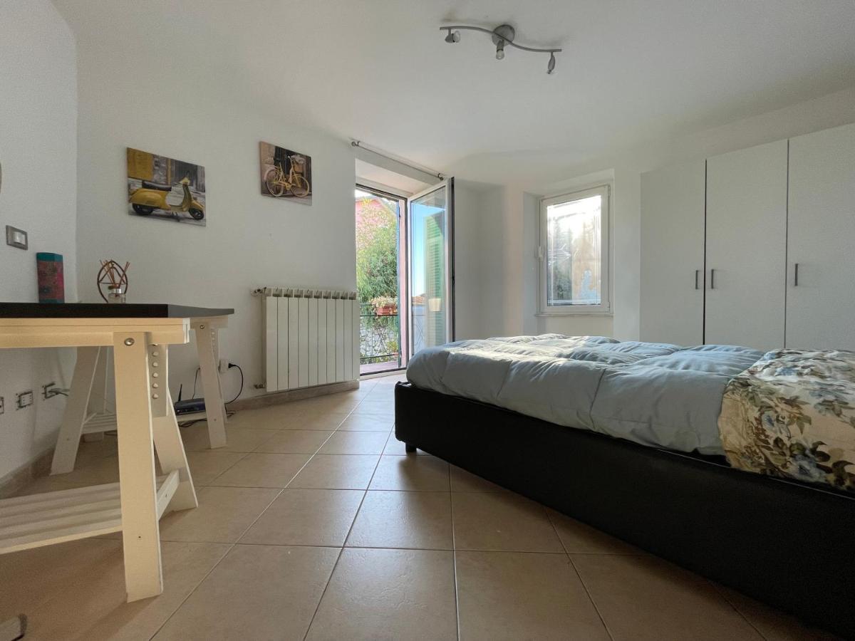 Tra Alpi Apuane E Cinque Terre.. Casetta Renata! Villa Valeriano Lunense Екстериор снимка