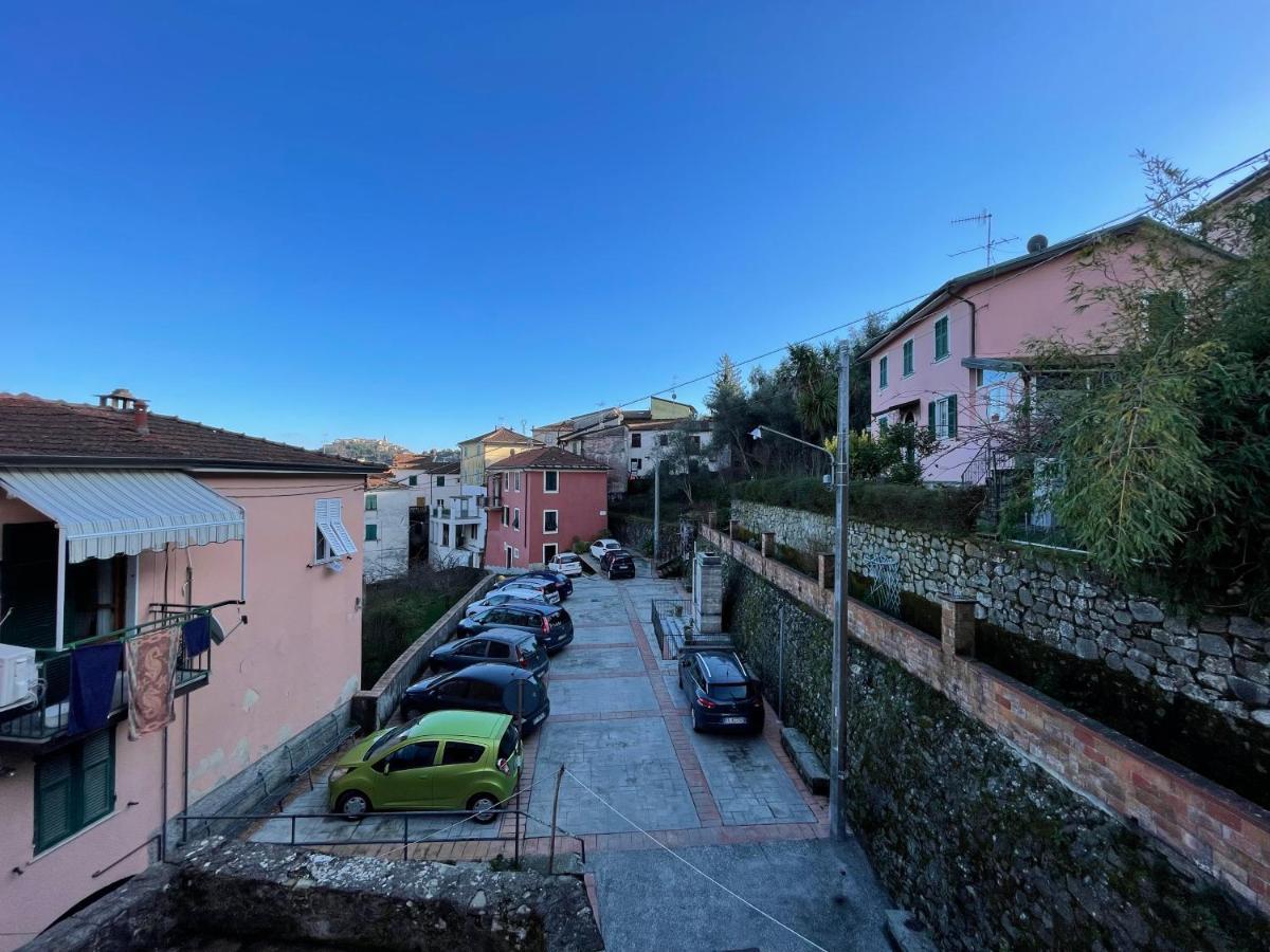 Tra Alpi Apuane E Cinque Terre.. Casetta Renata! Villa Valeriano Lunense Екстериор снимка